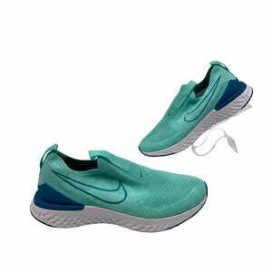 Nike Phantom React Flyknit Sneakers Blue | Women’s Size 7